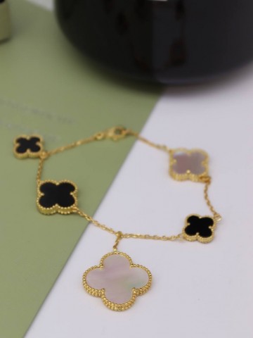Van Cleef & Arpels браслет #608680AK