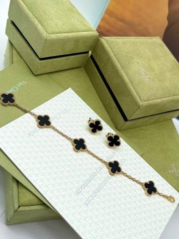 Van Cleef & Arpels серьги #614347MK