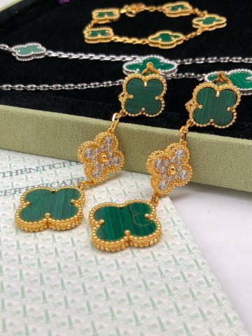 Van Cleef & Arpels серьги #632999MJ
