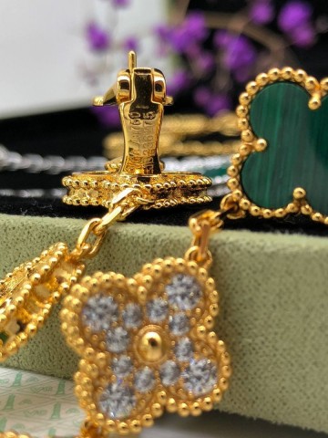 Van Cleef & Arpels серьги #632999MJ