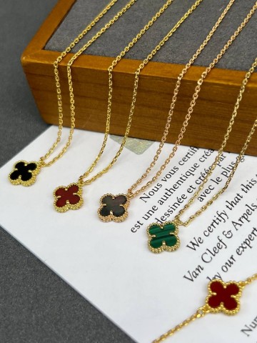 Van Cleef & Arpels подвеска мини #648417GN