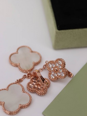 Van Cleef & Arpels серьги #649789DU