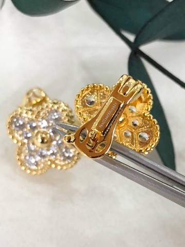 Van Cleef & Arpels серьги #653167AY