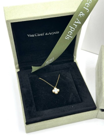Van Cleef & Arpels подвеска мини #659729XX