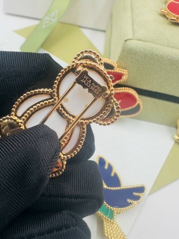 Van Cleef & Arpels брошь #670306YR