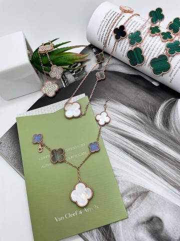Van Cleef & Arpels браслет #680900AO