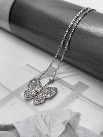 Van Cleef & Arpels кулон #702192TF