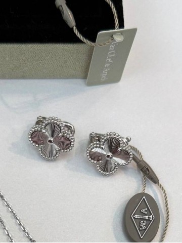 Van Cleef & Arpels Vintage Alhambra серьги #723740YN