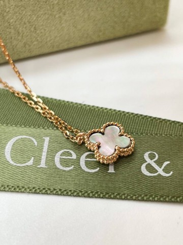 Van Cleef & Arpels подвеска мини #741900CJ