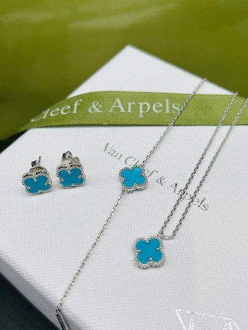 Van Cleef & Arpels подвеска #765108XL