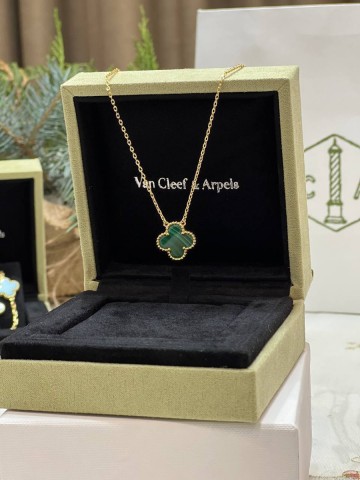 Van Cleef & Arpels Vintage Alhambra подвеска #768691AP