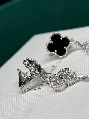 Van Cleef & Arpels серьги #771996HW