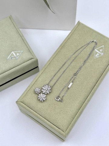 Van Cleef & Arpels подвеска #822765XV