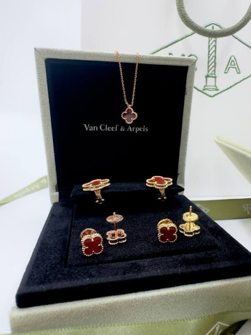 Van Cleef & Arpels серьги мини #831960NF