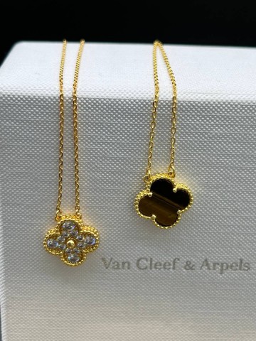 Van Cleef & Arpels подвеска #832086EI