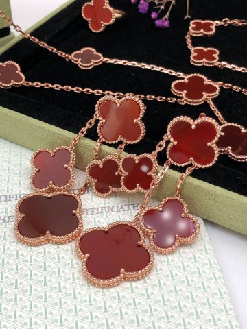 Van Cleef & Arpels кольцо #832401KA