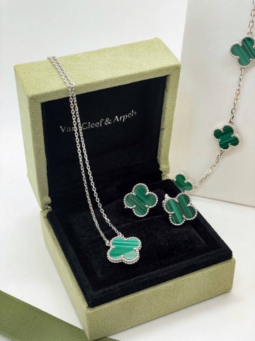 Van Cleef & Arpels подвеска #858496ZF