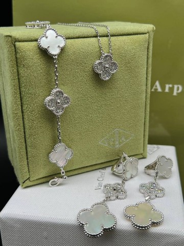 Van Cleef & Arpels подвеска #875764ZA