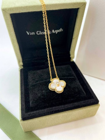 Van Cleef & Arpels подвеска #877807YP