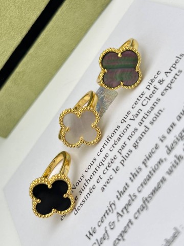 Van Cleef & Arpels кольцо #899005HL