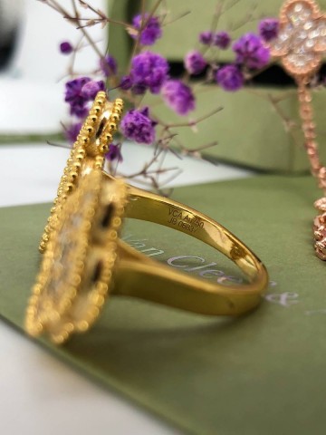 Van Cleef & Arpels кольцо #928696GO