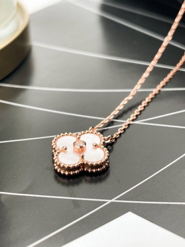 Van Cleef & Arpels подвеска #929628JB