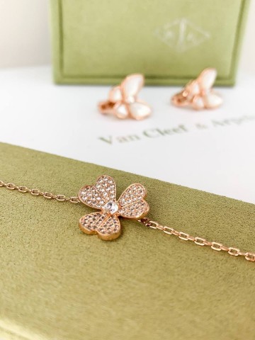 Van Cleef & Arpels браслет #973736DI