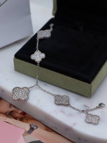 Van Cleef & Arpels браслет #992251QH