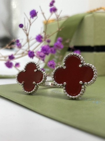 Van Cleef & Arpels кольцо #993312AT