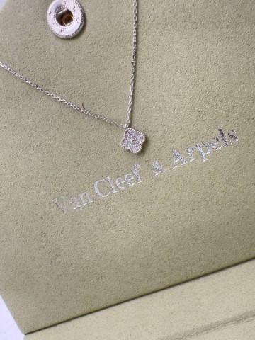 Van Cleef & Arpels подвеска мини #997117EI