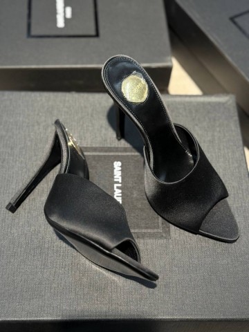 Yves Saint Laurent сабо #169018YR