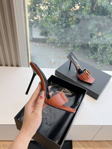 Yves Saint Laurent сабо #587315MM