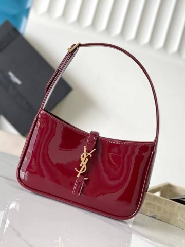 Yves Saint Laurent сумка #194180RT