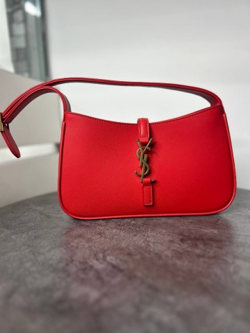 Yves Saint Laurent Le 5 À 7 сумка #223308IU