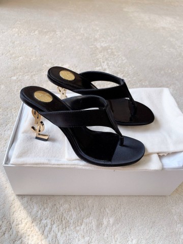 Yves Saint Laurent сабо #257143TX
