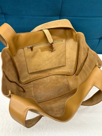 Yves Saint Laurent LE 5 À 7 BEA сумка #329060UW