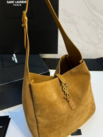 Yves Saint Laurent LE 5 ИЗ 7 SUPPLE LARGE сумка #404801TO