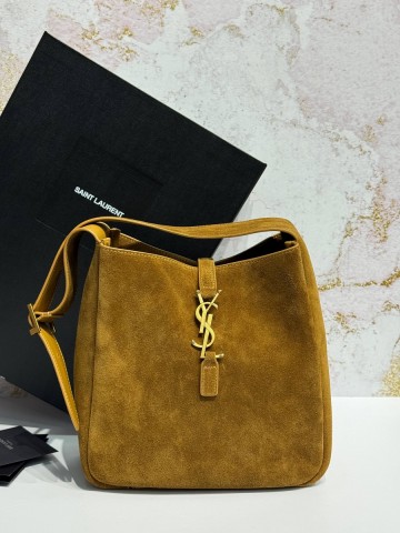 Yves Saint Laurent LE 5 À 7 SUPPLE SMALL IN SUEDE URBAN сумка #536962TV