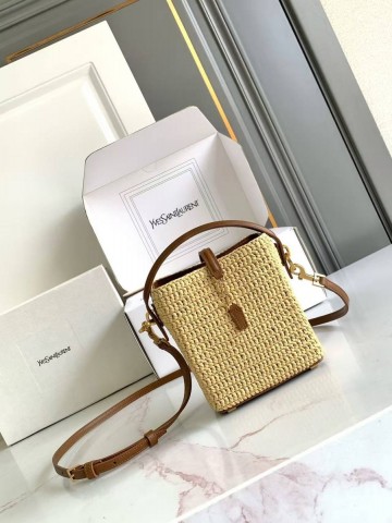 Yves Saint Laurent CASSANDRE сумка #582758CN