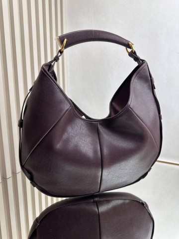 Yves Saint Laurent сумка #584189BK