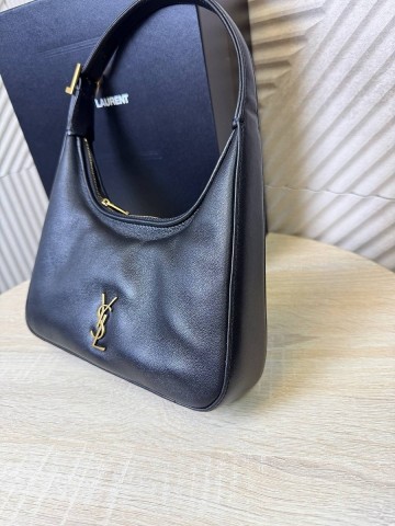 Yves Saint Laurent mini hobo сумка #618628FG