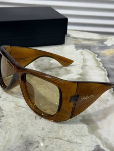 Yves Saint Laurent очки