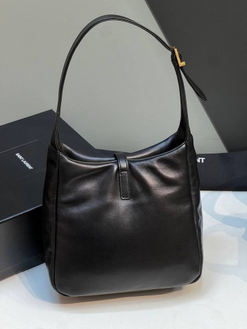 Yves Saint Laurent сумка #644177QT