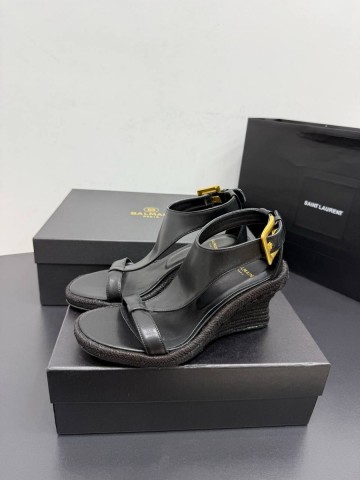 Yves Saint Laurent босоножки #759996PG