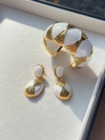 Yves Saint Laurent браслет #761284GJ