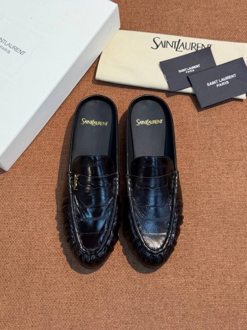Yves Saint Laurent мюли #211298XR