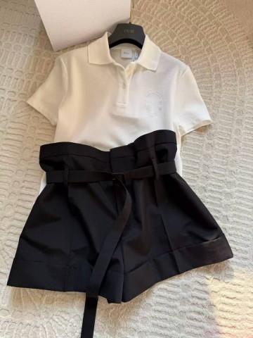 Yves Saint Laurent костюм #774299SS