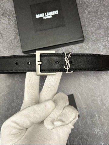 Yves Saint Laurent ремень #839147BN