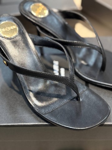 Yves Saint Laurent сабо #570316SM