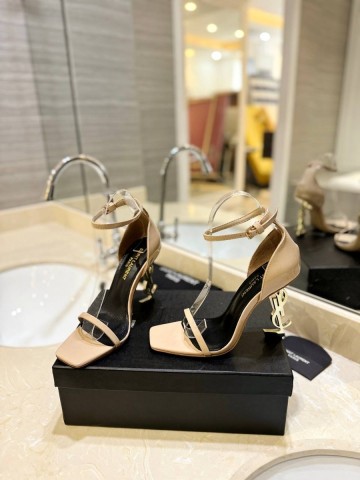 Yves Saint Laurent босоножки #904611VU